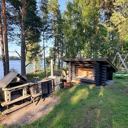 Dom wakacyjny House On The Shore Of Saimaa, Near The Center Savonlinna