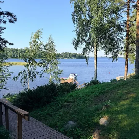 בית נופש Saimaa Lakeside Retreat *